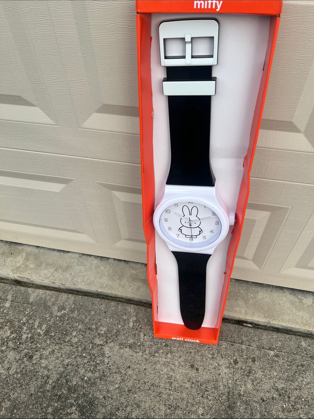 New Miffy Wall Clock NWB